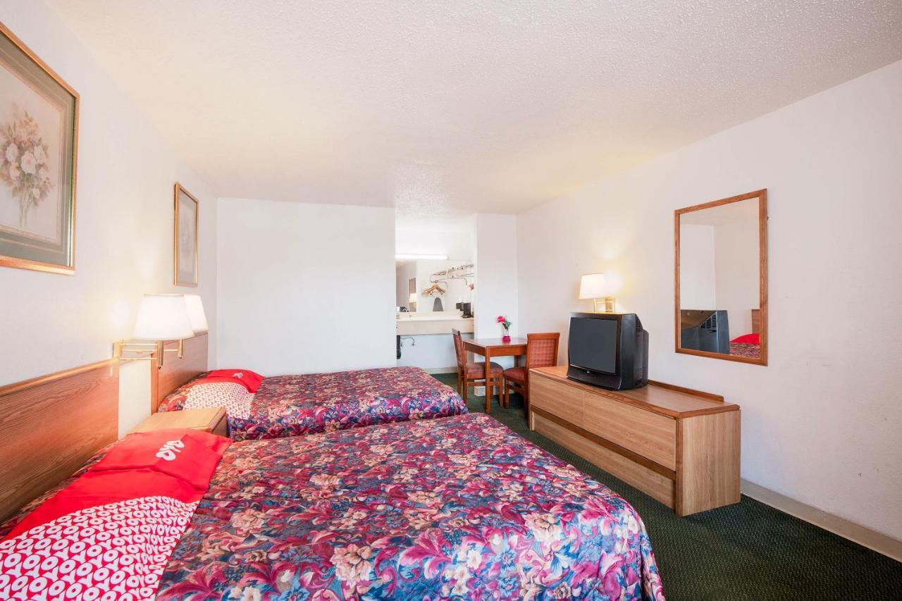 Hotel O Houston East Channelview I-10 Экстерьер фото