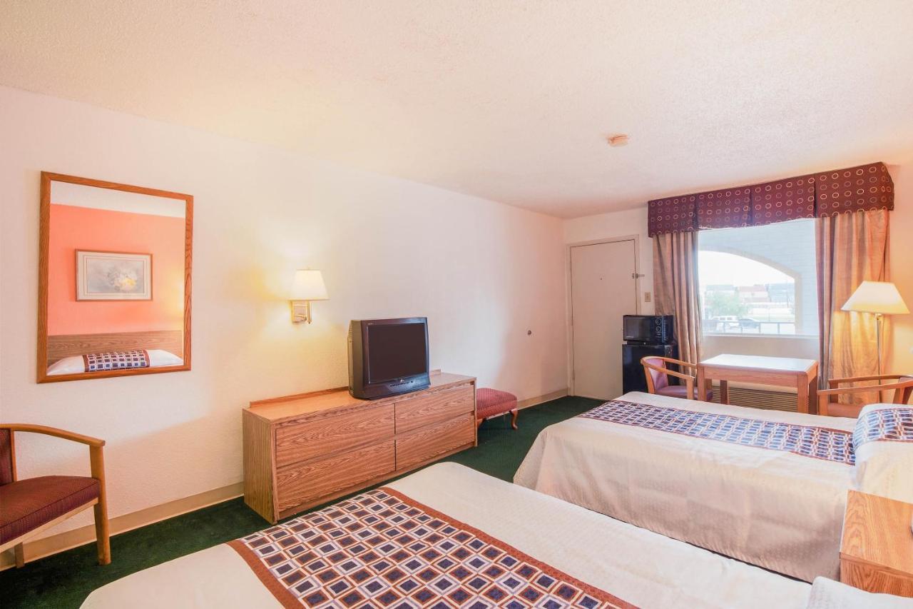 Hotel O Houston East Channelview I-10 Экстерьер фото